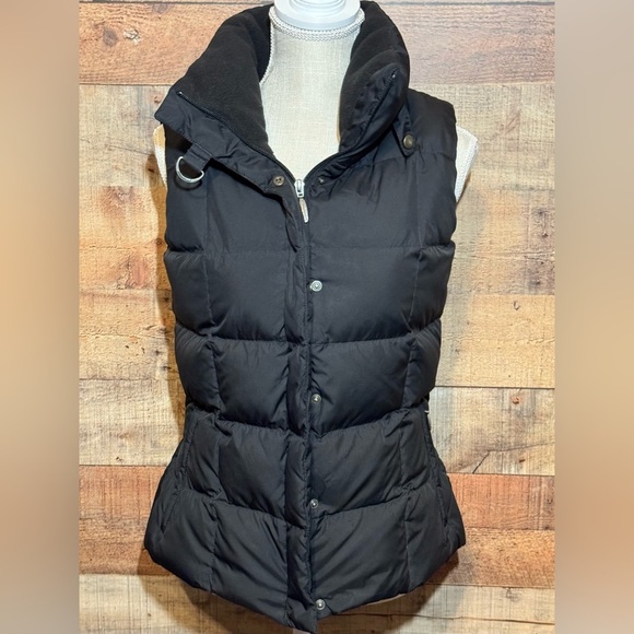 Eddie Bauer Goose Down 700 Fill Women's Black Puffer Vest* size Small Outerwear - Picture 1 of 15